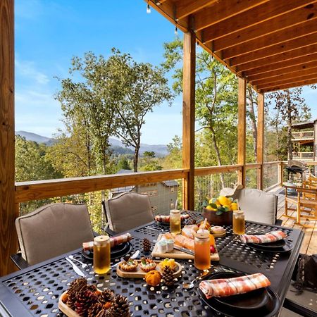 Tranquil Mountain Getaway By Ghosal Luxury Lodging 蓋特林堡 外观 照片