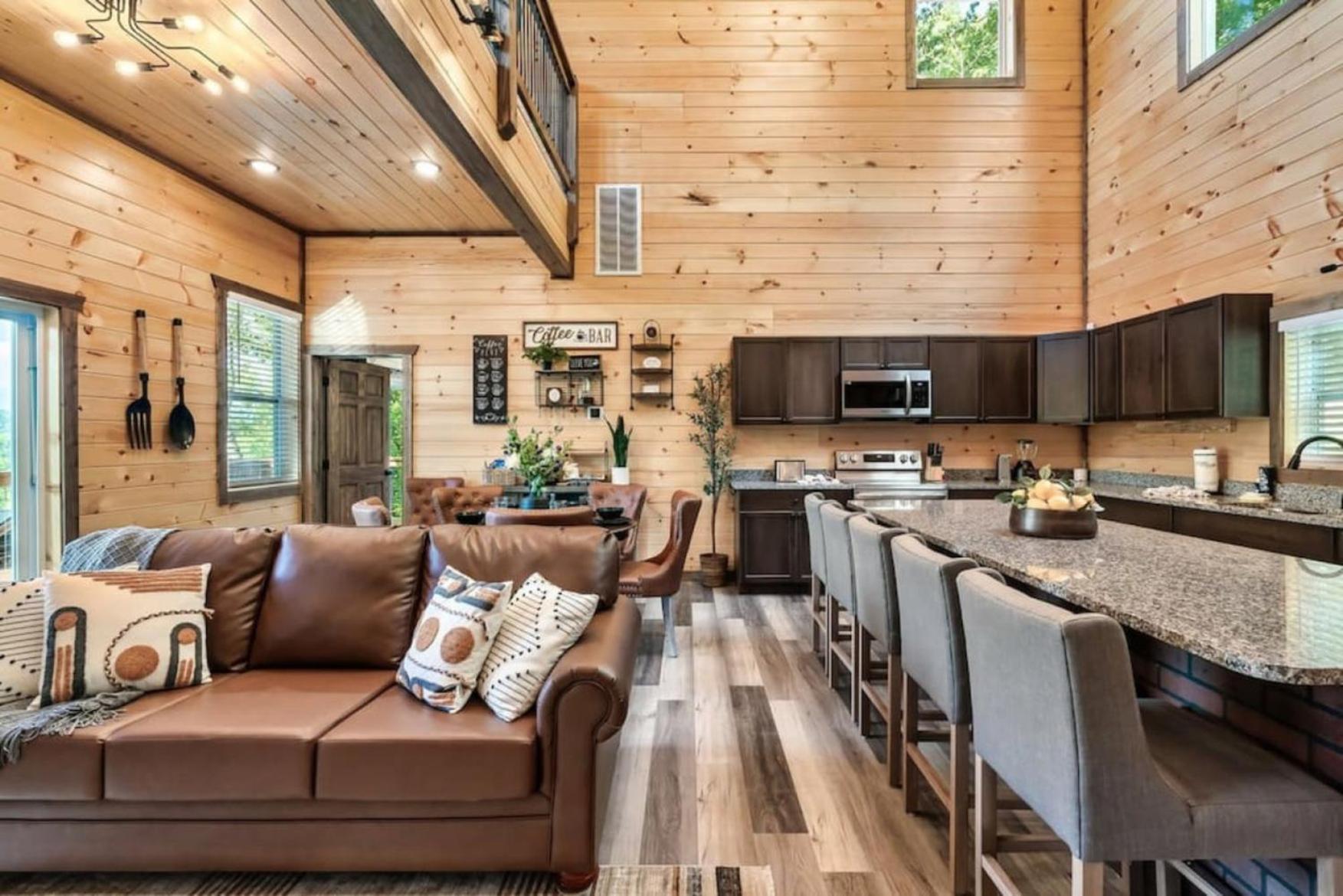 Tranquil Mountain Getaway By Ghosal Luxury Lodging 蓋特林堡 外观 照片
